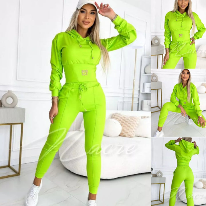 SURVÊTEMENT DEUX PIÈCES POUR FEMME AVEC CAPUCHE